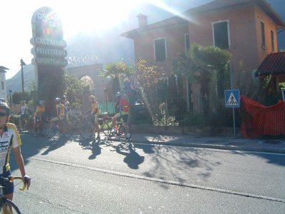 2006100903