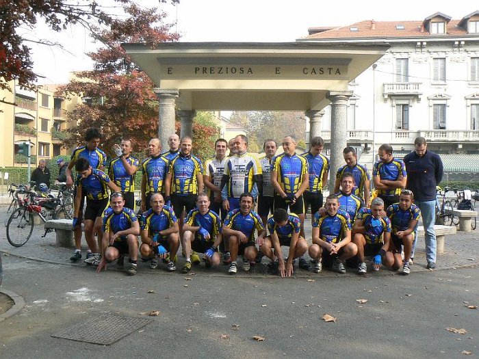 2008102511