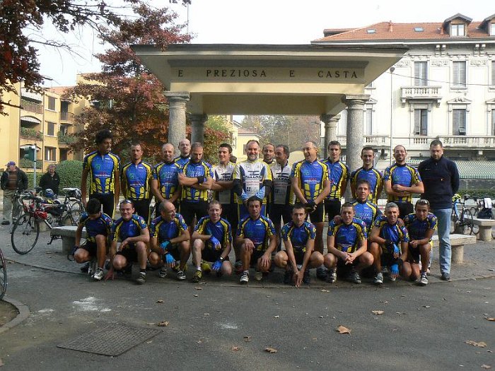 2008102512