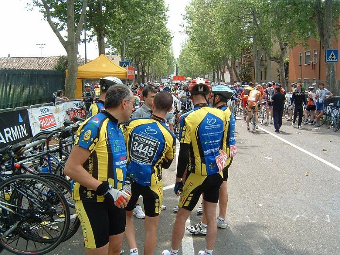 2008061117