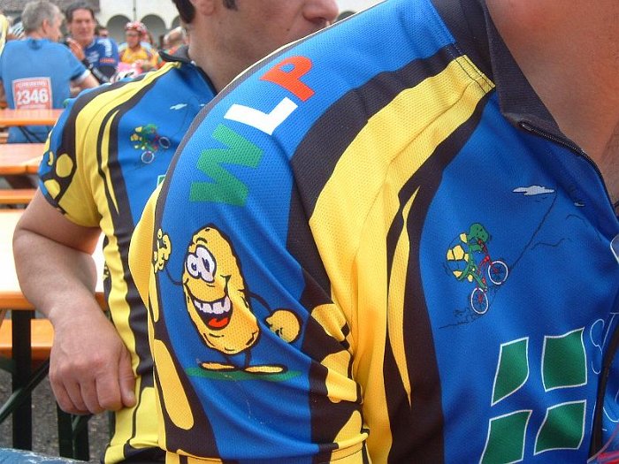 2008061125