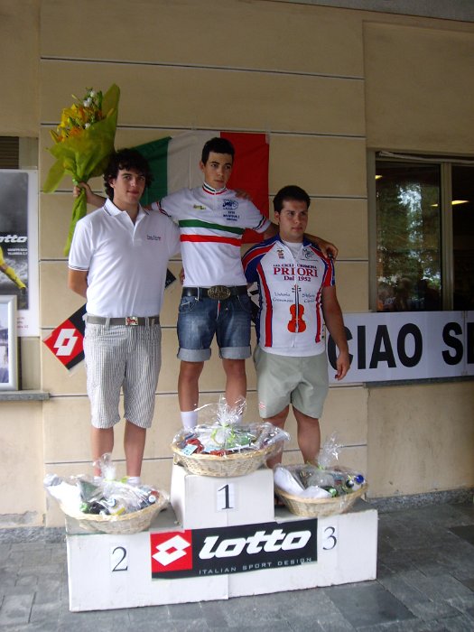 2010112801