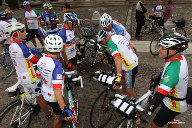 4.a Pedalata Gemellaggio Saronno_Challans - Partenza 2014_07_30 - AI-062