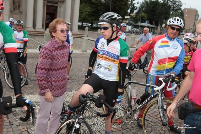 4.a Pedalata Gemellaggio Saronno_Challans - Partenza 2014_07_30 - AI-092