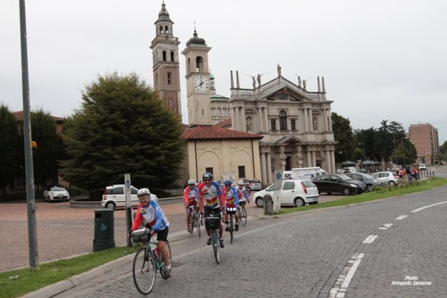 4.a Pedalata Gemellaggio Saronno_Challans - Partenza 2014_07_30 - AI-100