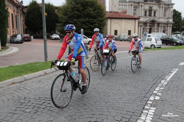 4.a Pedalata Gemellaggio Saronno_Challans - Partenza 2014_07_30 - AI-108