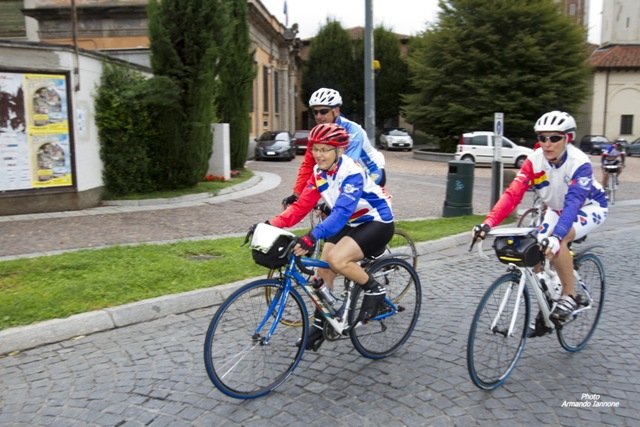 4.a Pedalata Gemellaggio Saronno_Challans - Partenza 2014_07_30 - AI-109